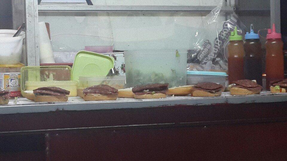 Gerai Burger Abe Yie