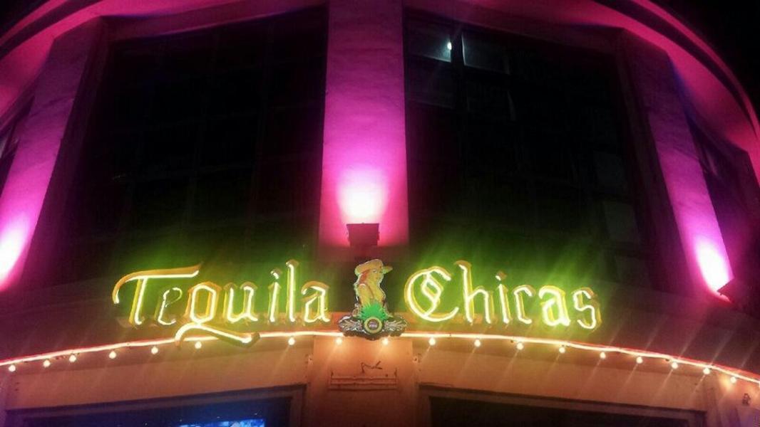 tequila chicas