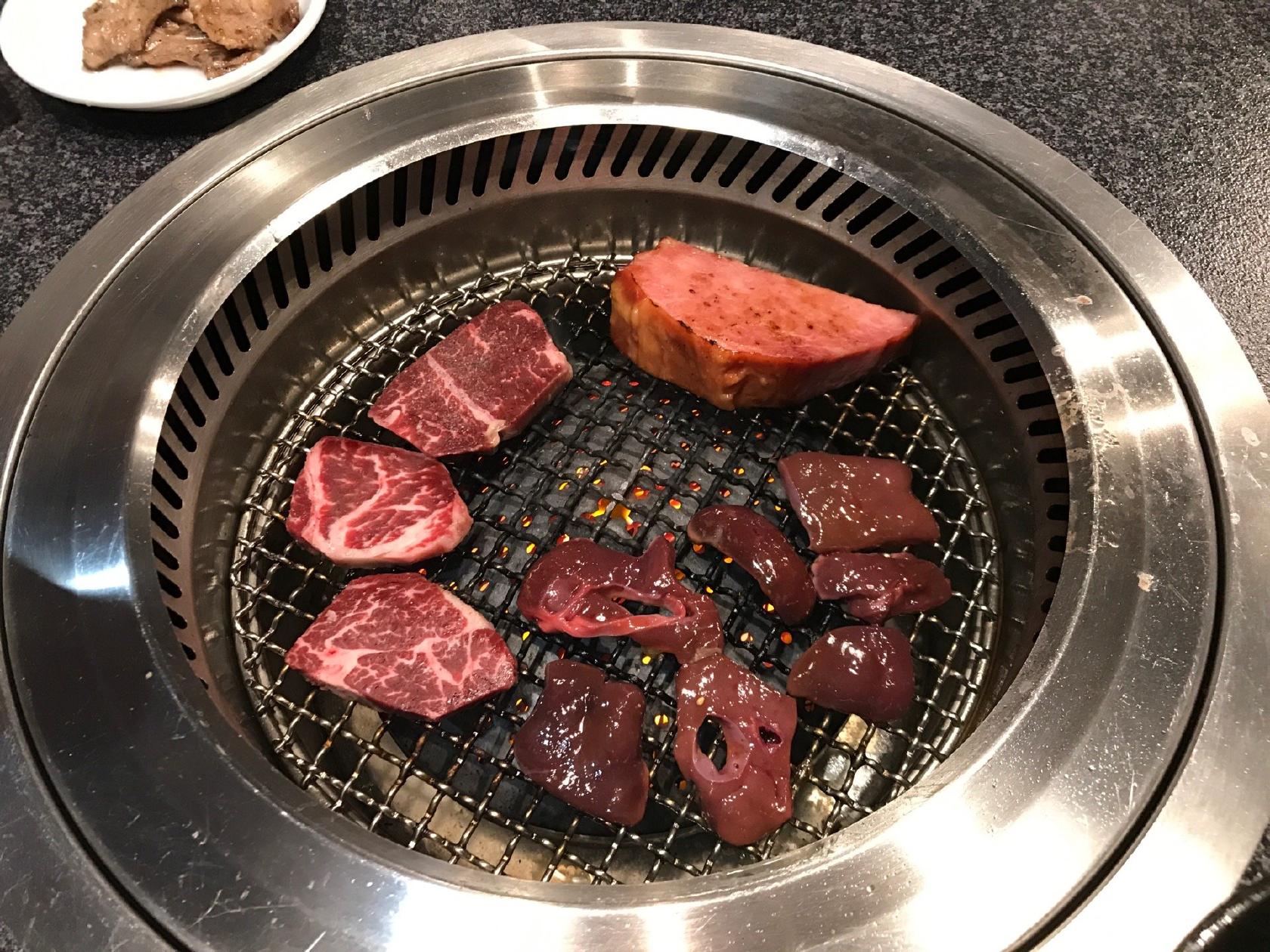 焼肉ざんまい