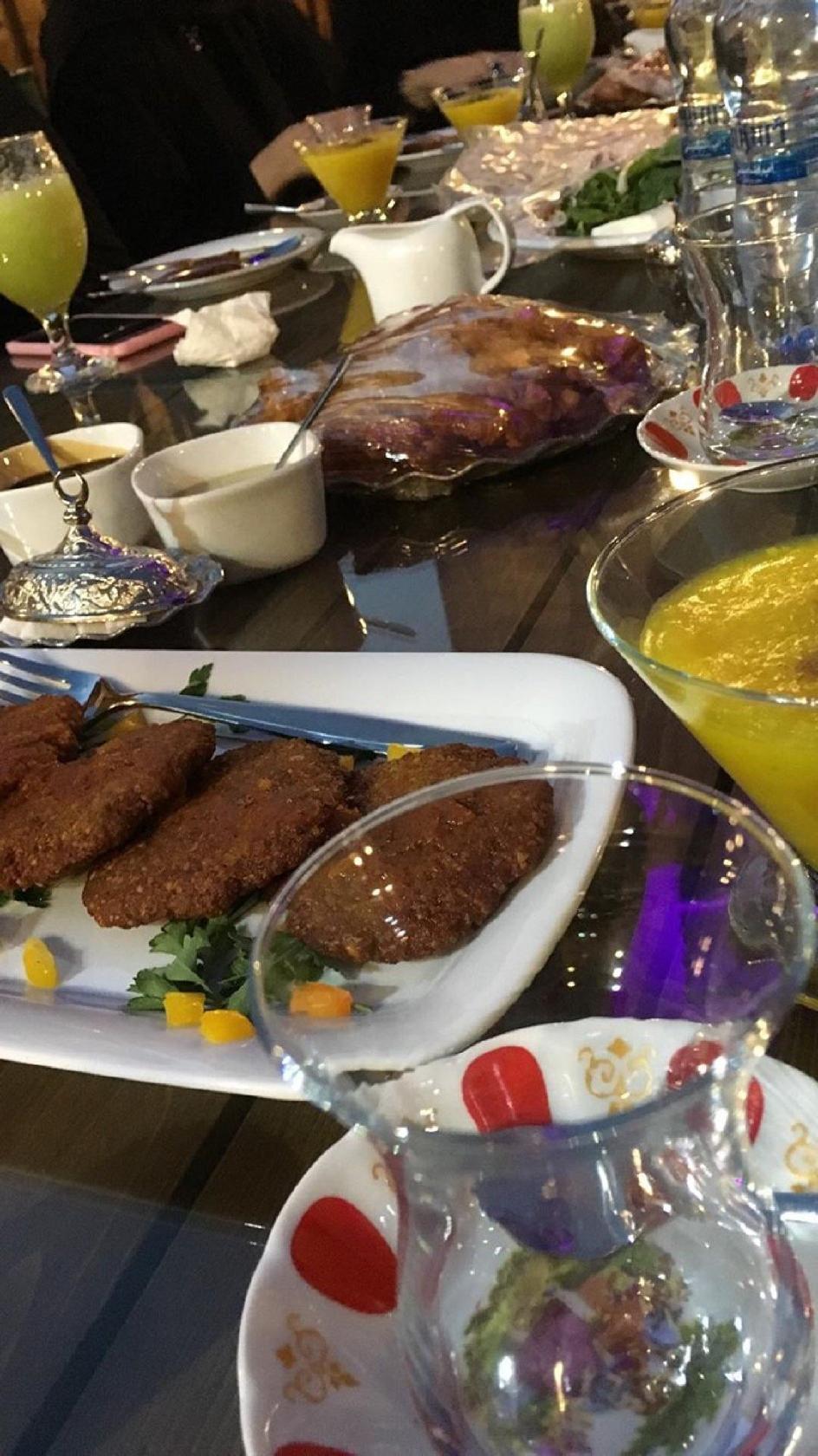 Hooma Restaurant رستوران هوما