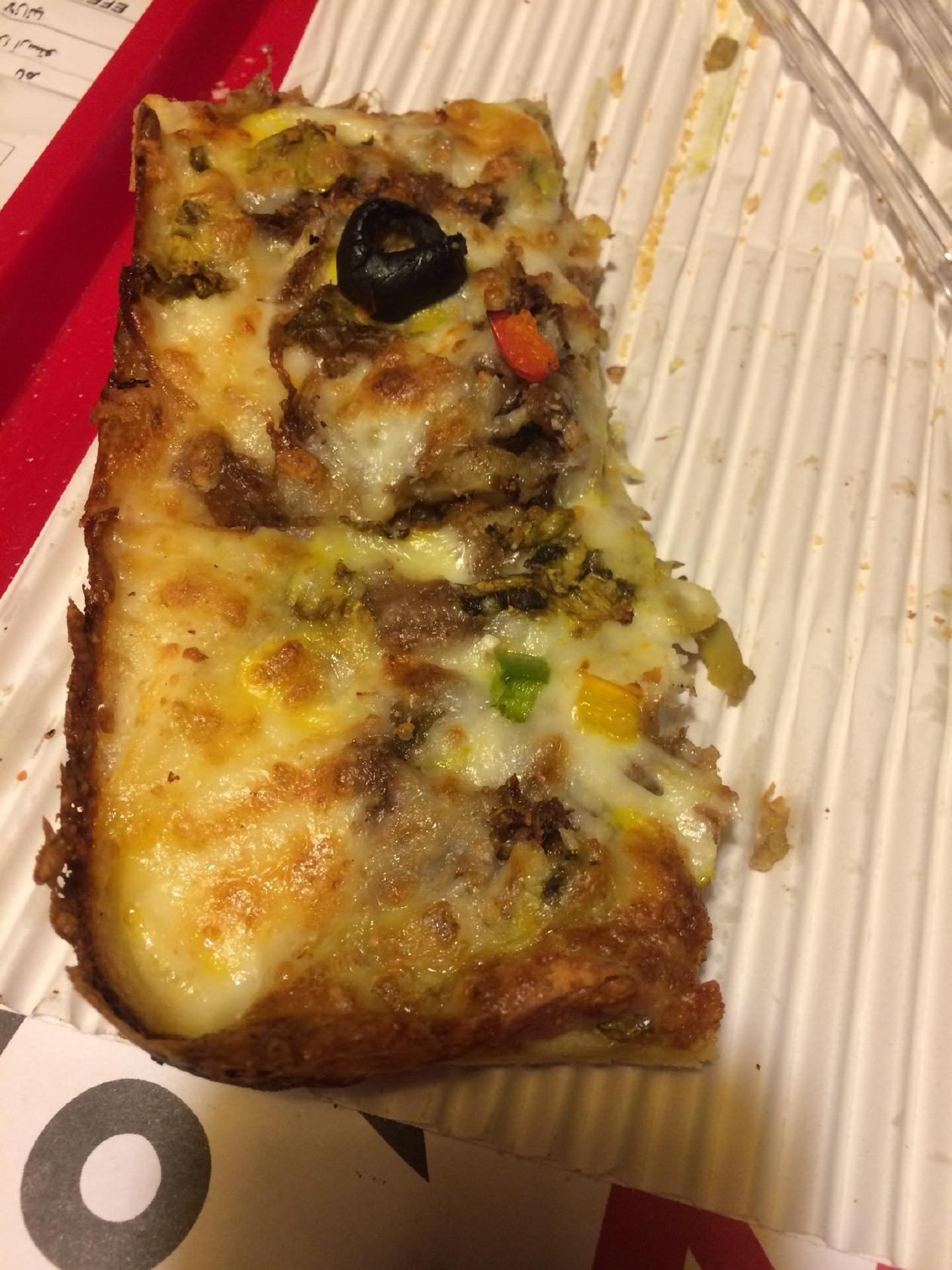 Pizza Felfeli پيتزا فلفلي