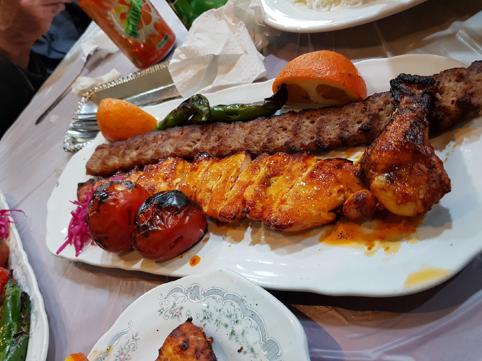 Peyvand Restaurant رستوران پیوند