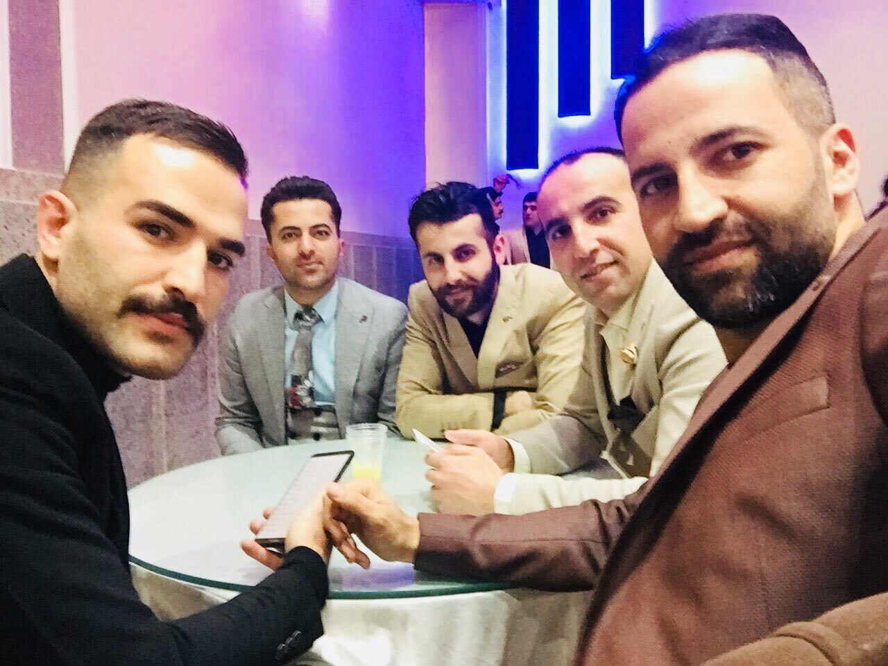 غذاخوري تالار باغ سعادت