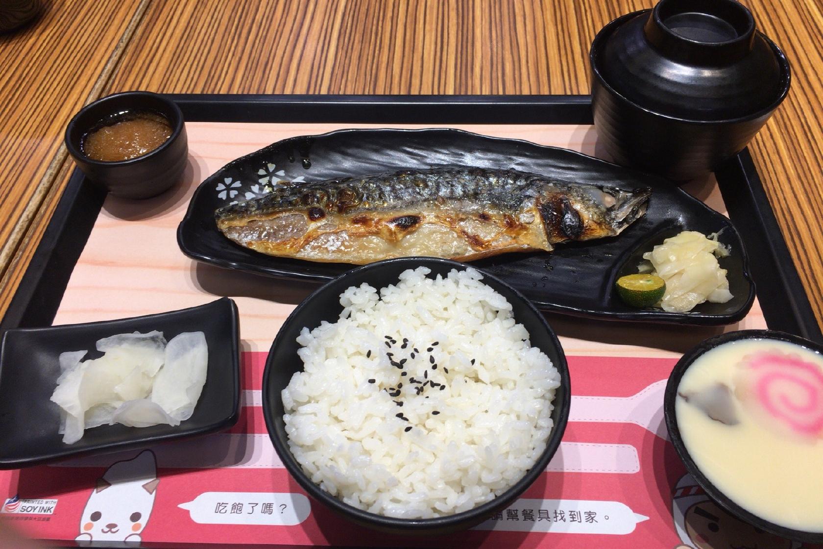 定食8經國(家)店