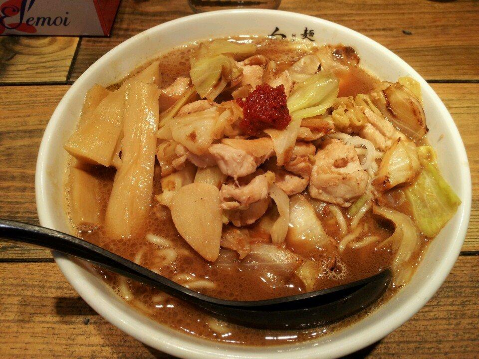 麺屋 白神 東京池袋店