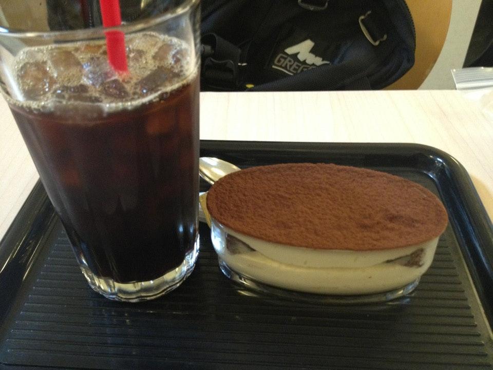 Cafe Gaga