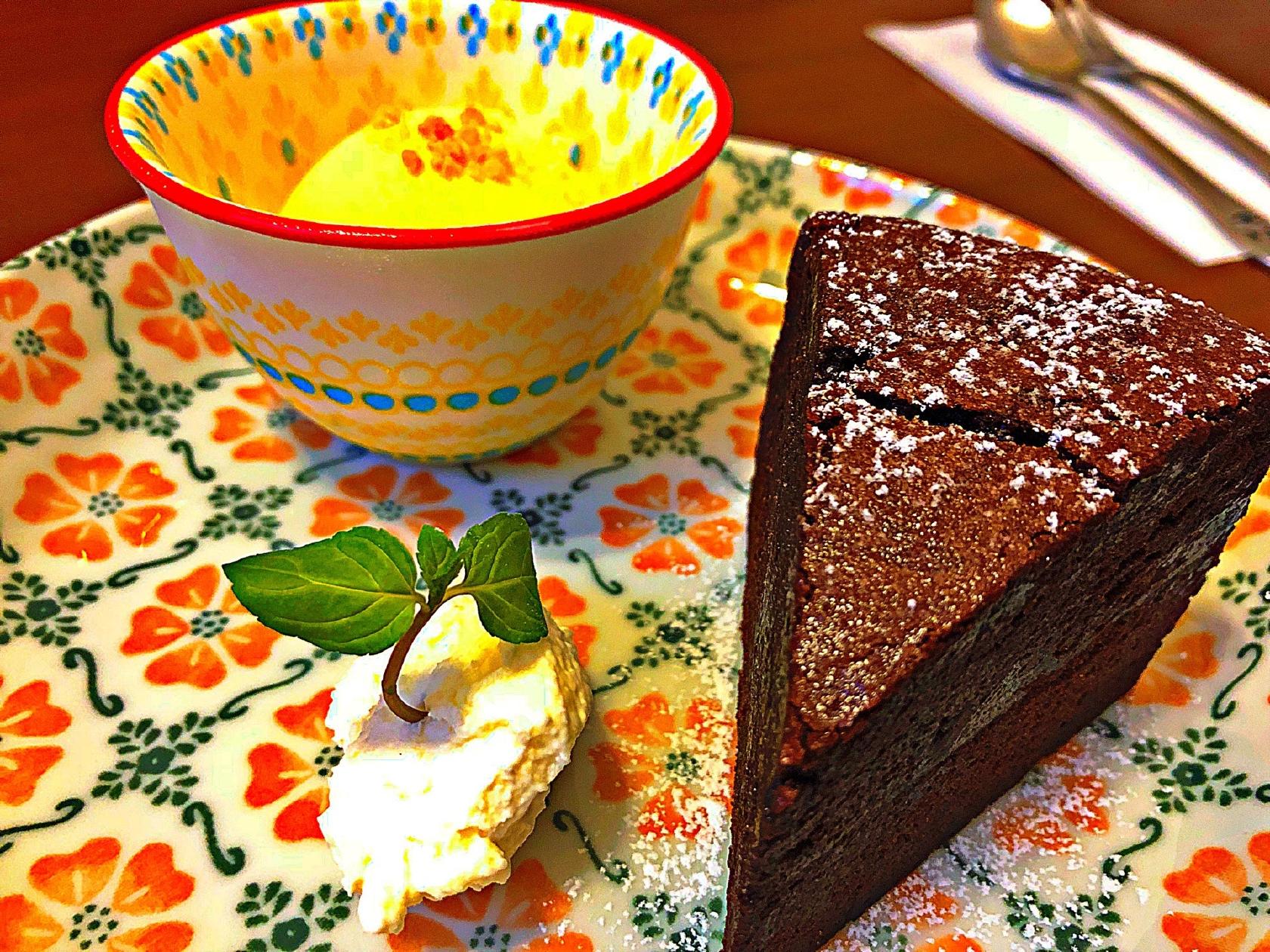 book cafe　横顔
