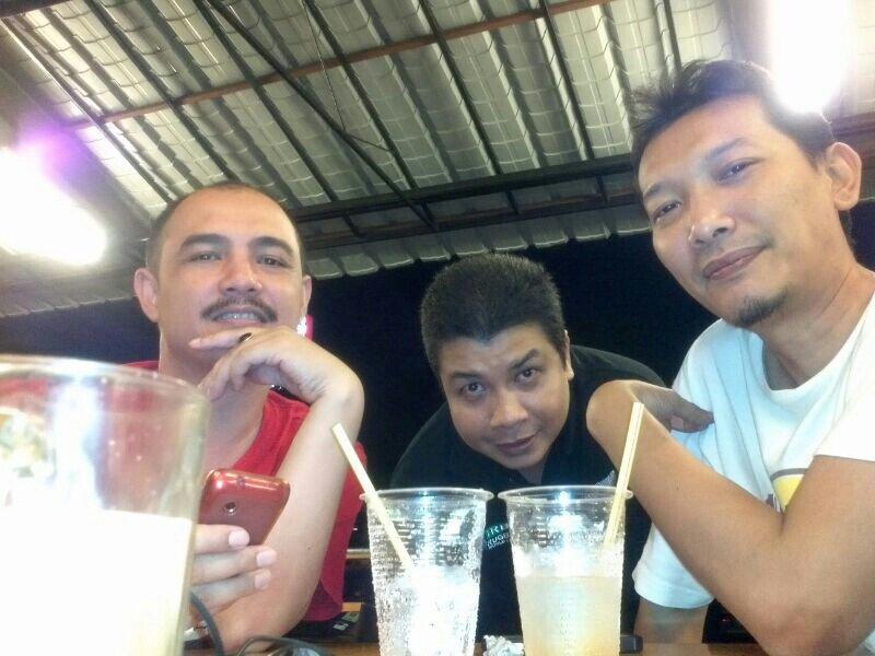Medan Selera Awan Biru