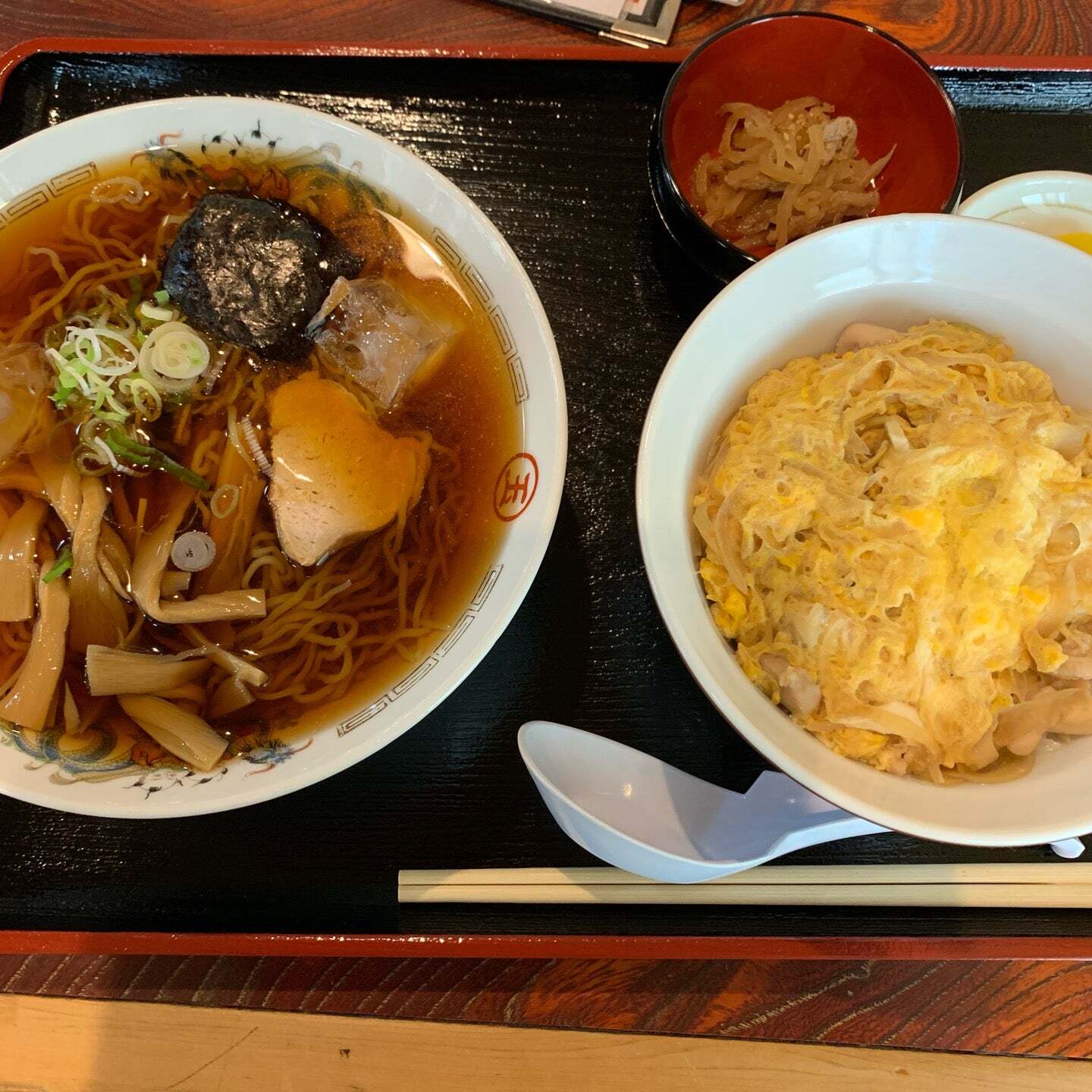 食事処 丸玉