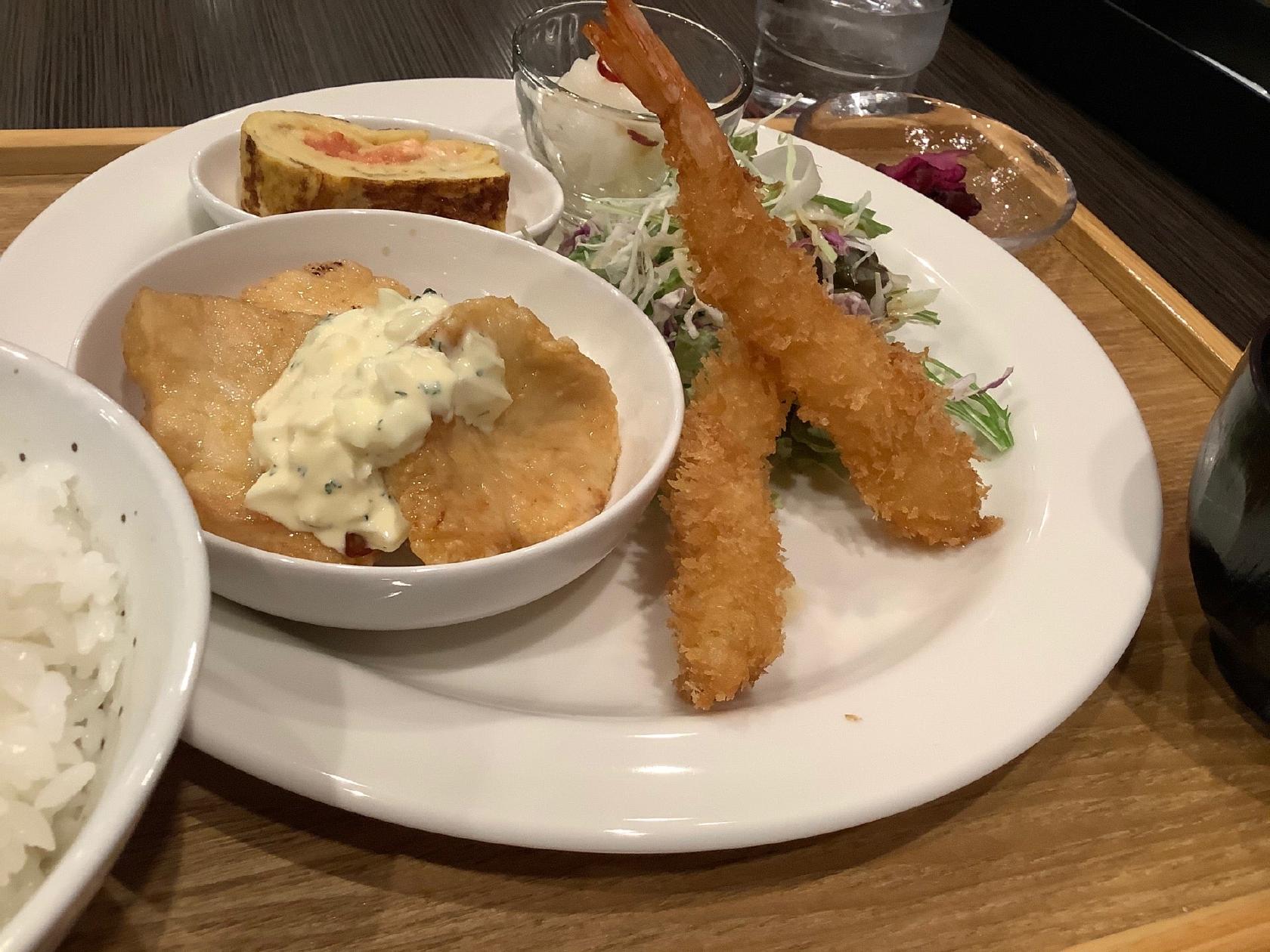 RAKU CAFE＆DININGU