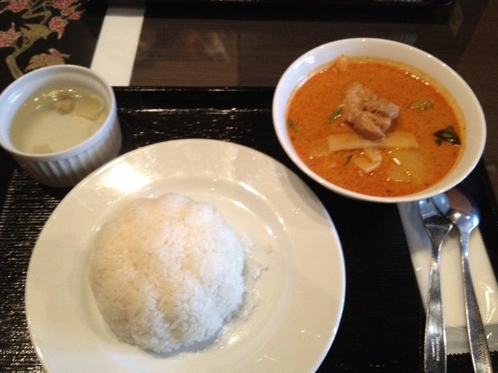 BANG SAEN AROY JING JING 根津店
