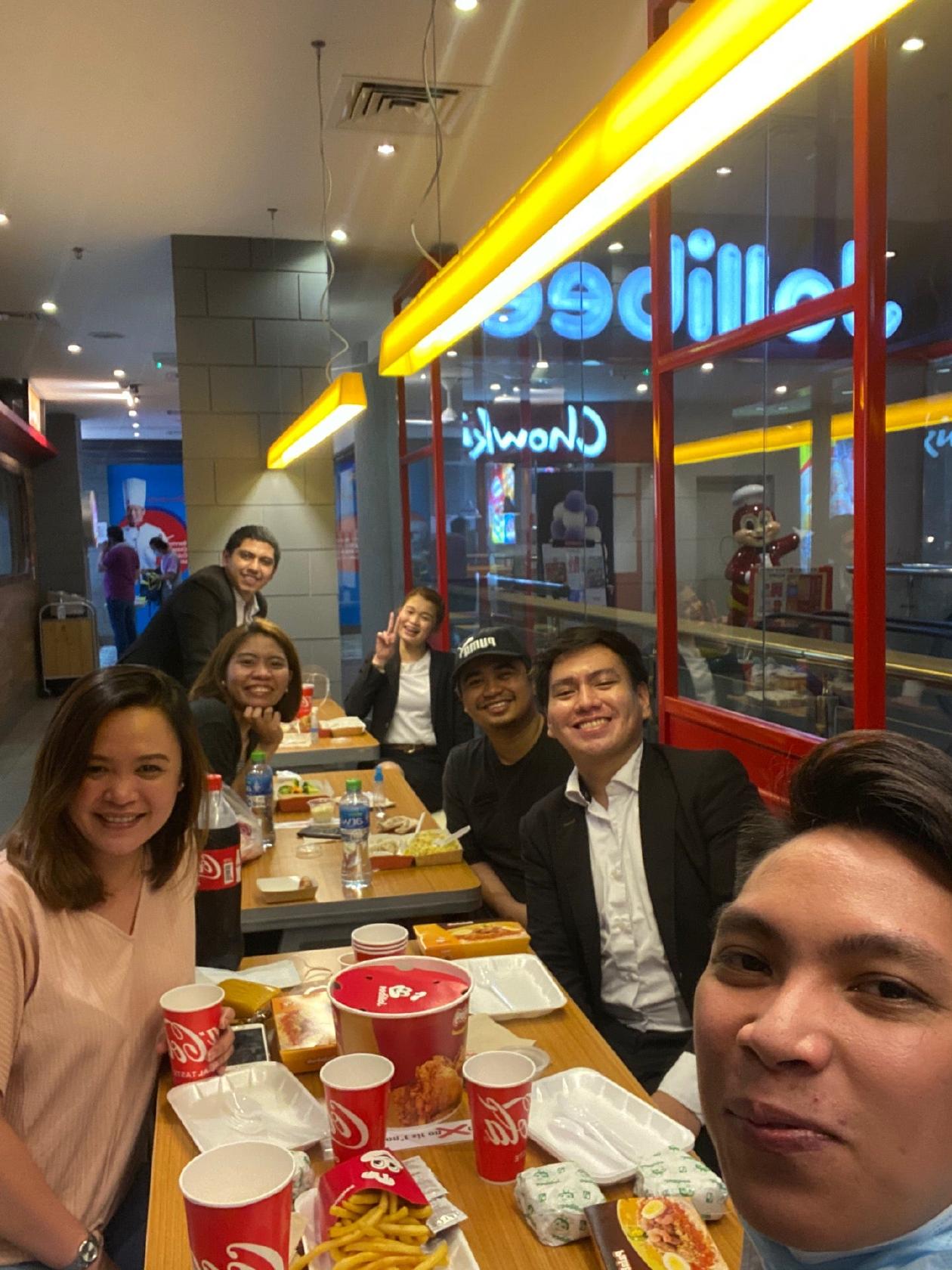 Jollibee & Chowking