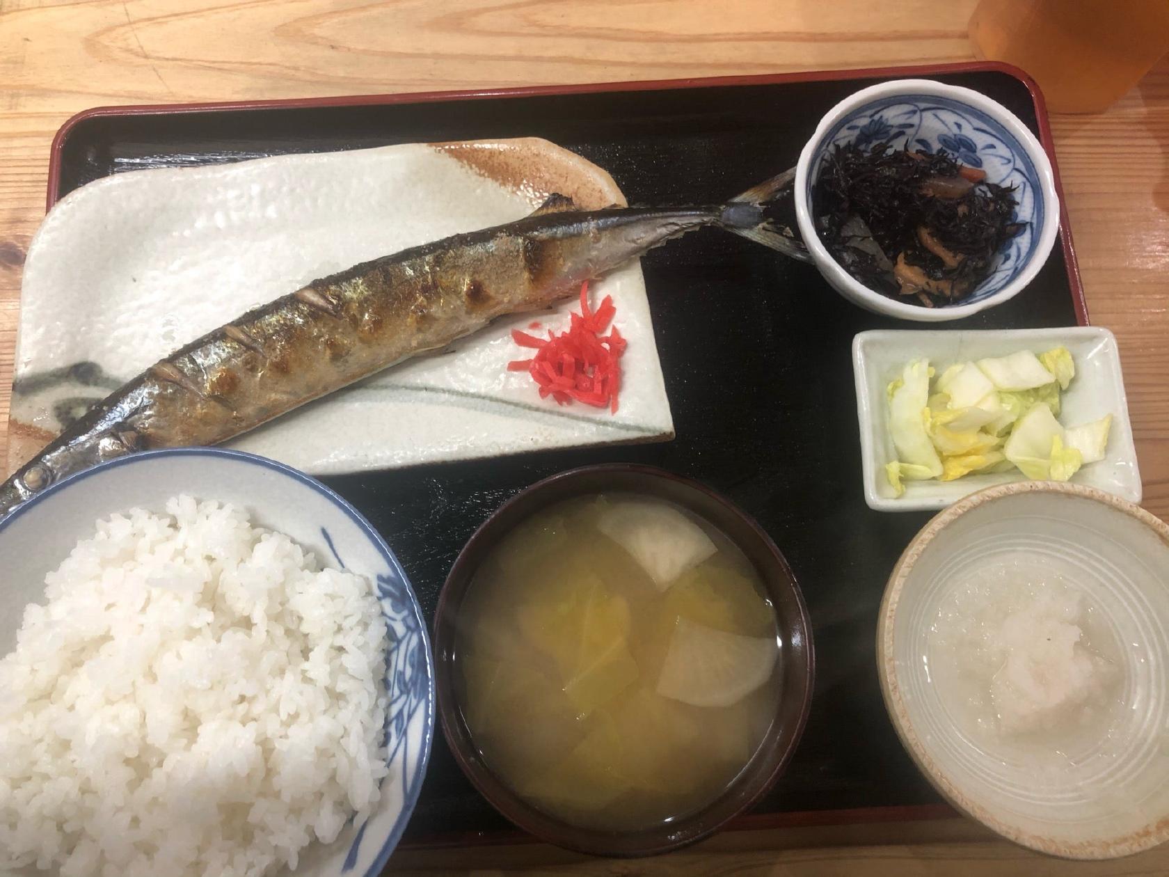 青井食堂
