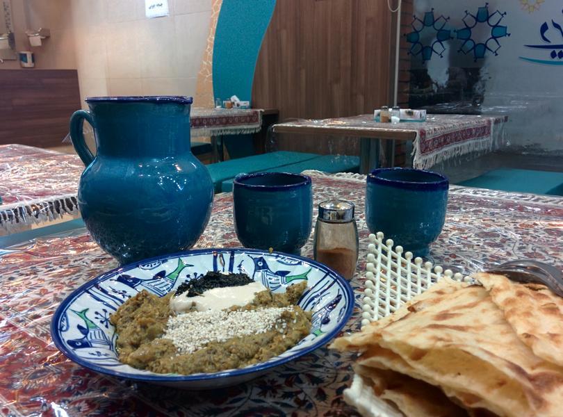 Dizi Bar دیزی بار