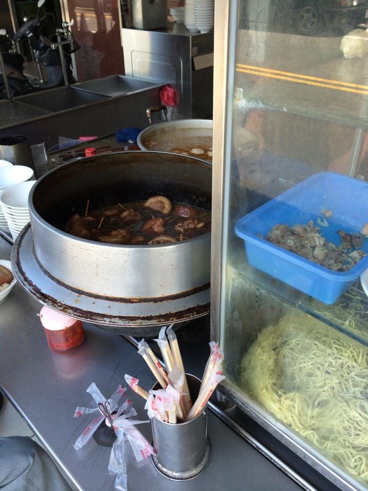 永福爌肉飯擔仔麵