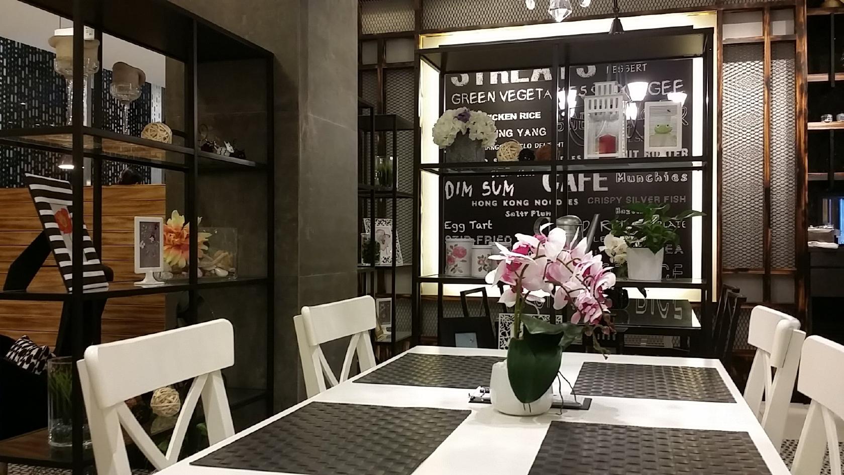 Streats Hong Kong Cafe
