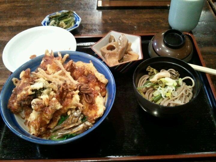 河内屋そば店