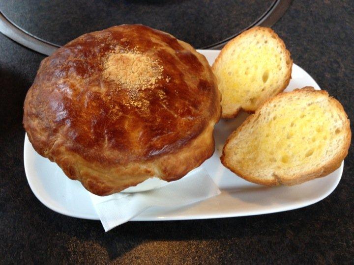 パイ包み焼き厨房 ハミングバード