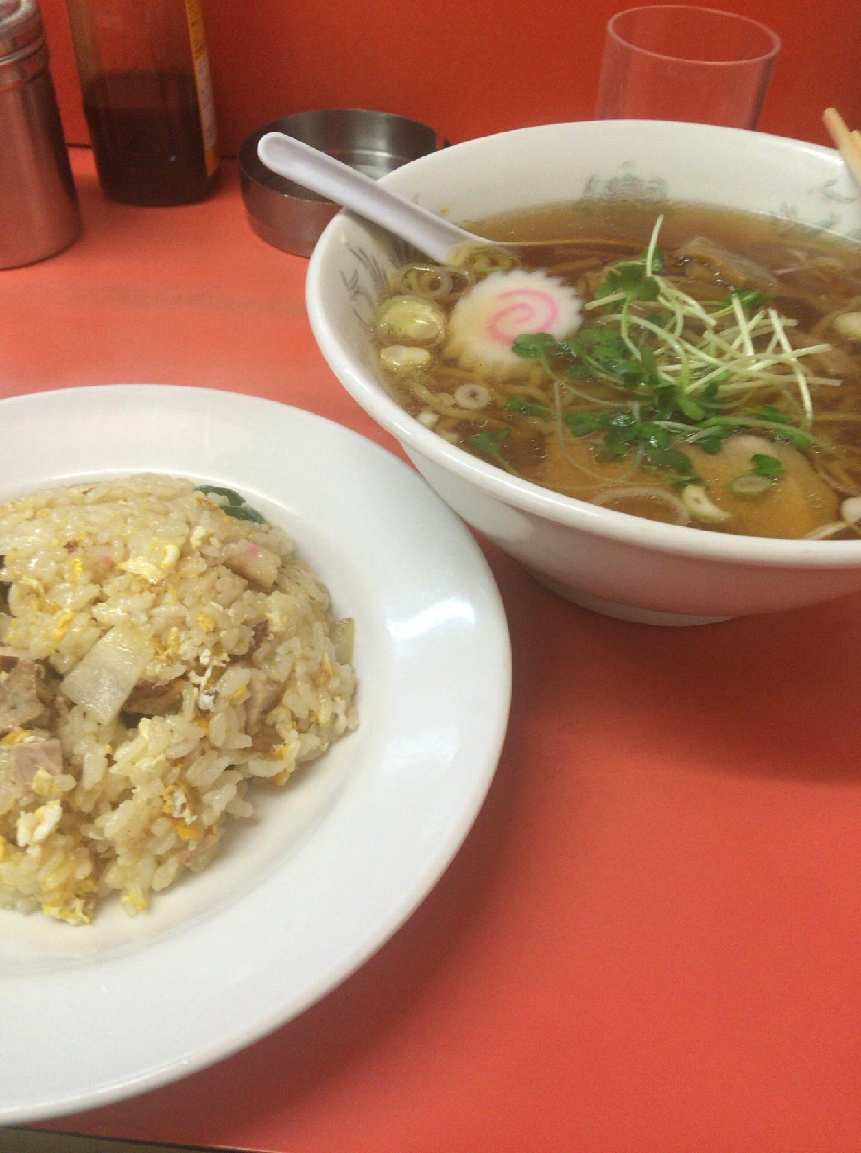 中華大門