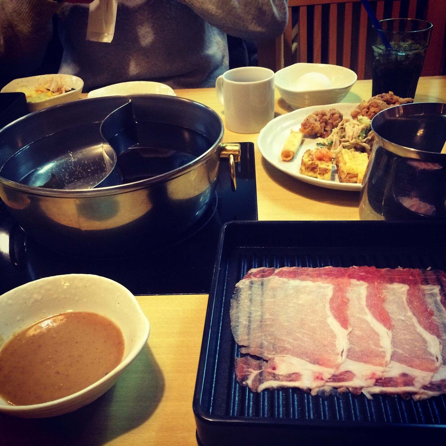 しゃぶしゃぶすき焼き おんのじ