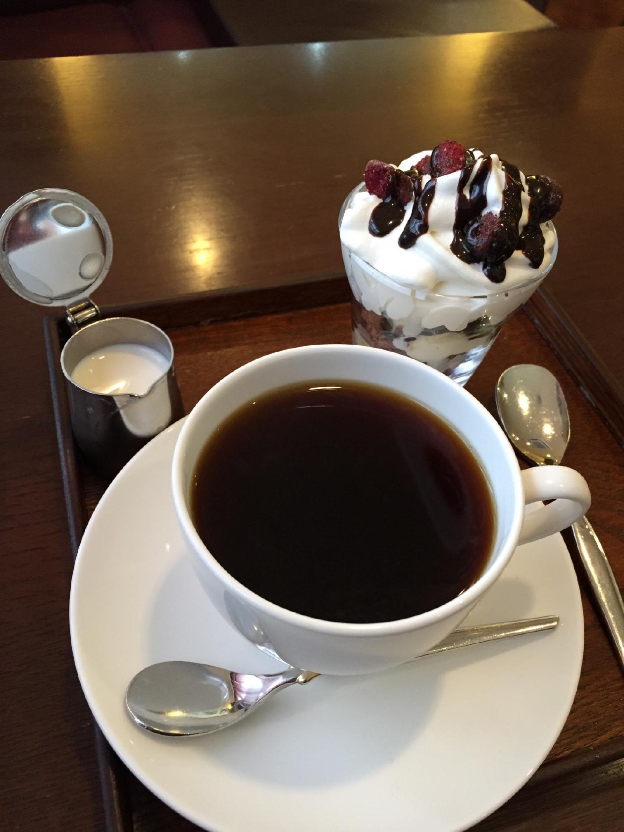 カフェ みゅーず