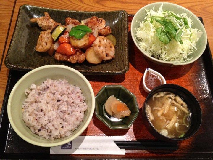 Ootoya