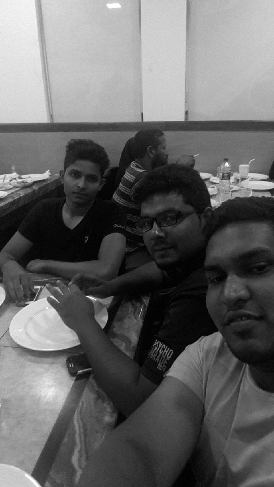 Al-Maas Family Restaurant