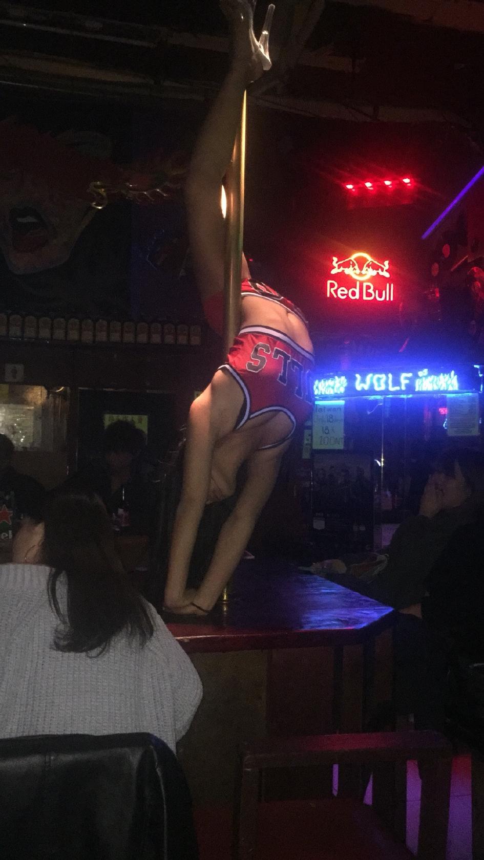 Red Wolf Tavern