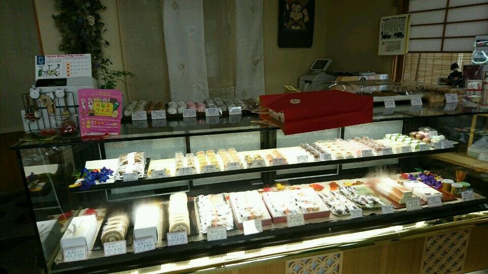 紅屋菓子舗