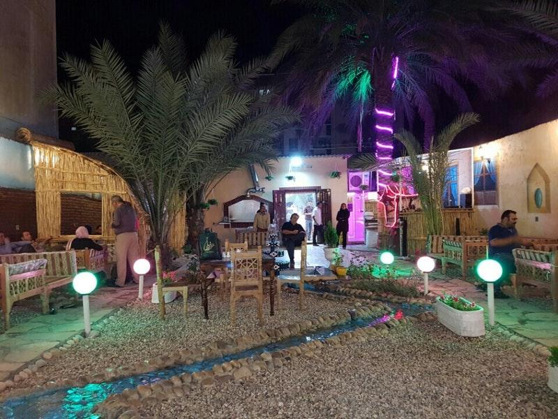 باغ رستوران تخت جمشید