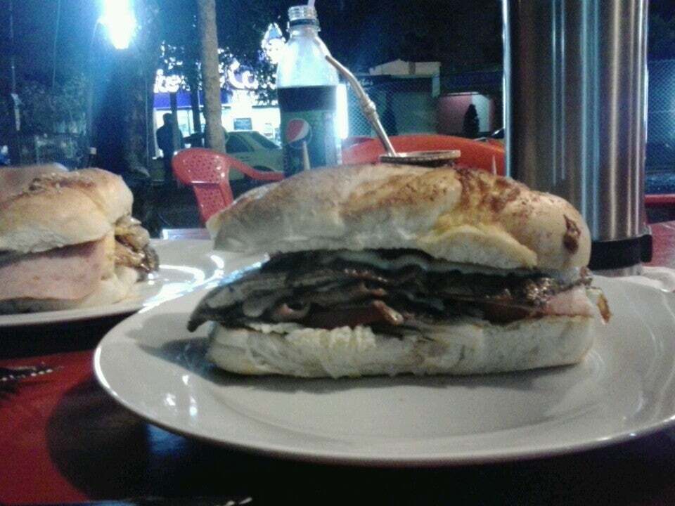 Lomiteria Antojos
