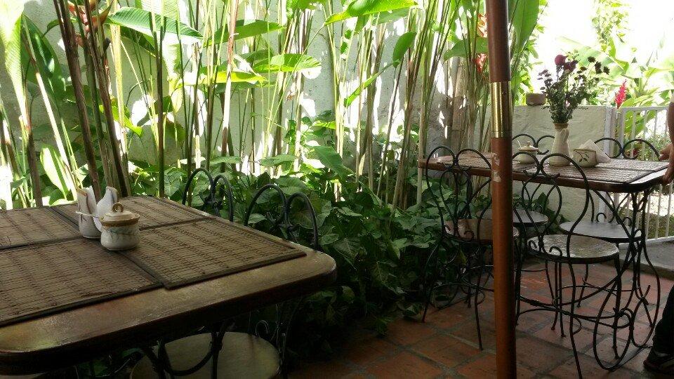Juanito's Café Restaurant