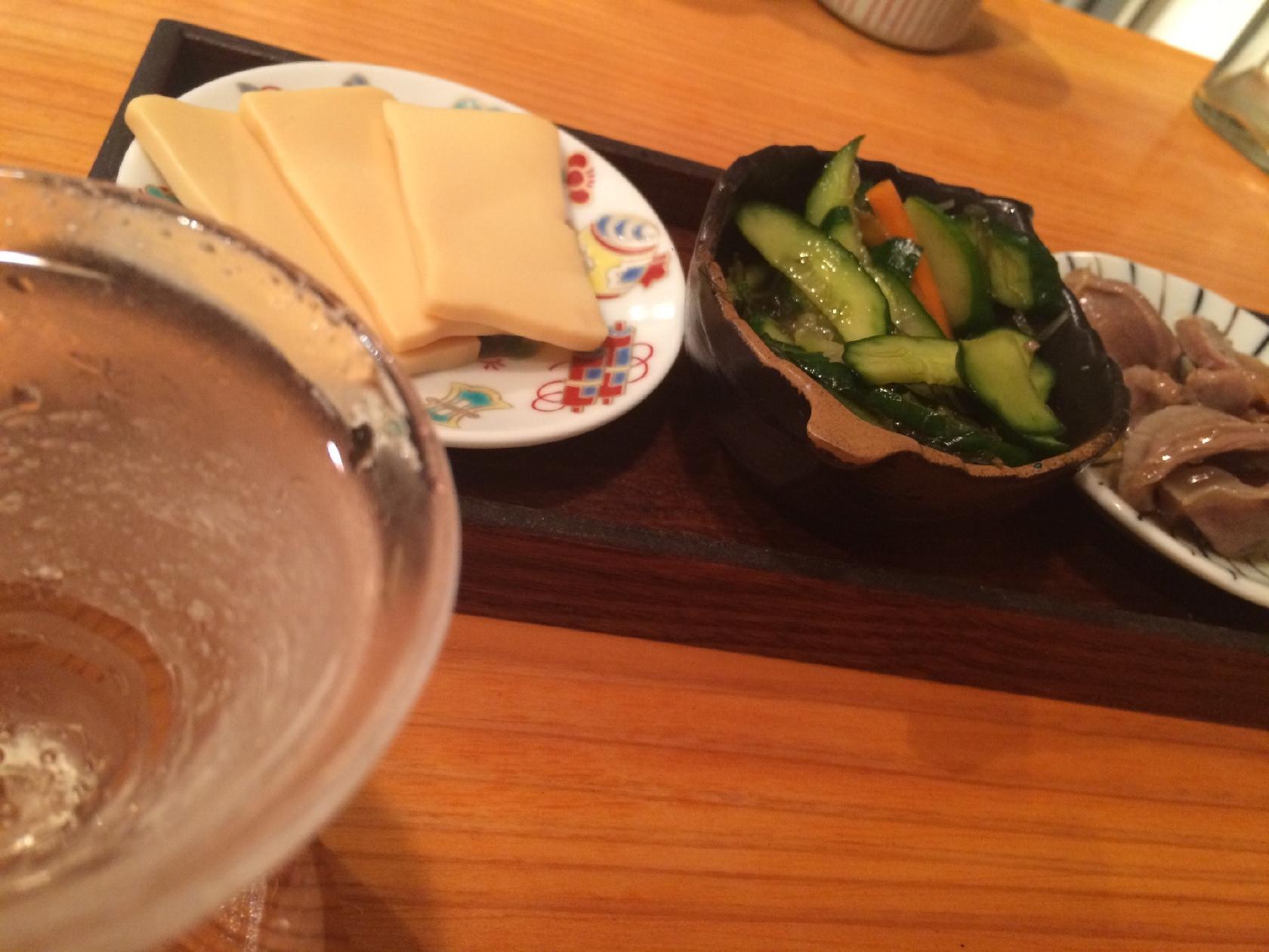 SAKE STAND GOLDFISH