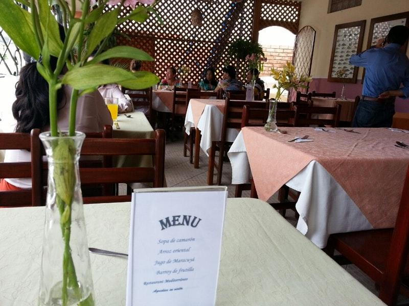 Mediterraneo Bar Karaoke