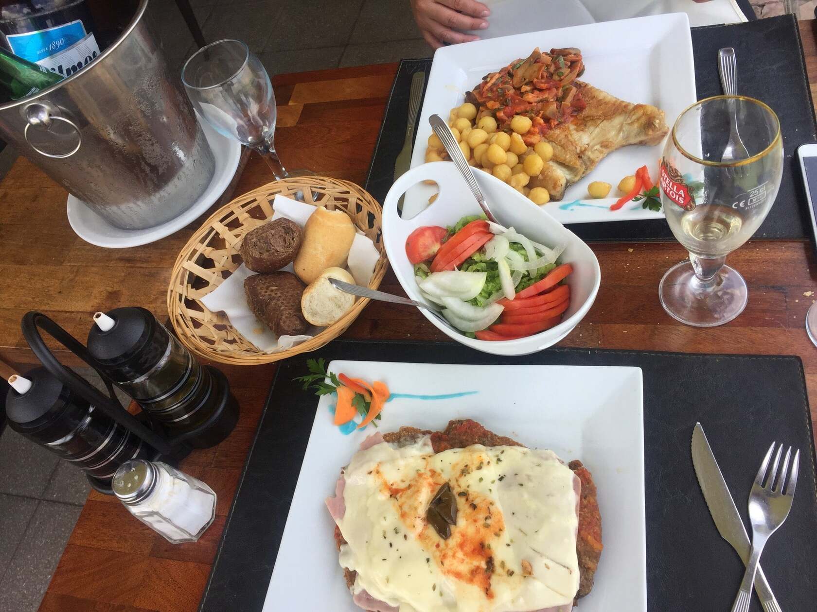 RIBERA Restaurant-Cafe-Bar