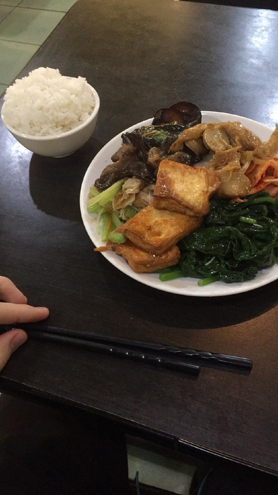 仁德健康素食