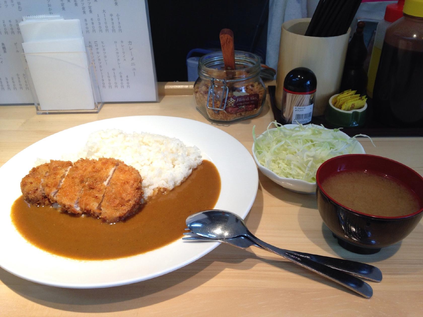とんかつとカレーのお店