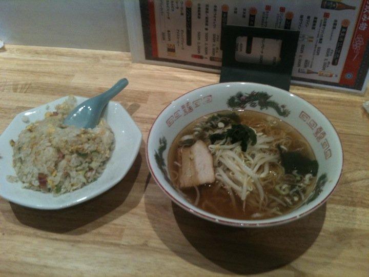 龍華楼