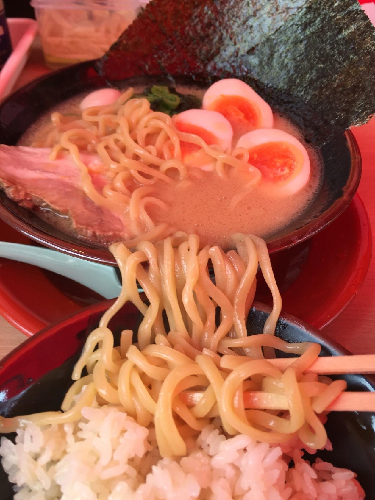 横浜家系ラーメン伊勢佐木家 武蔵浦和店