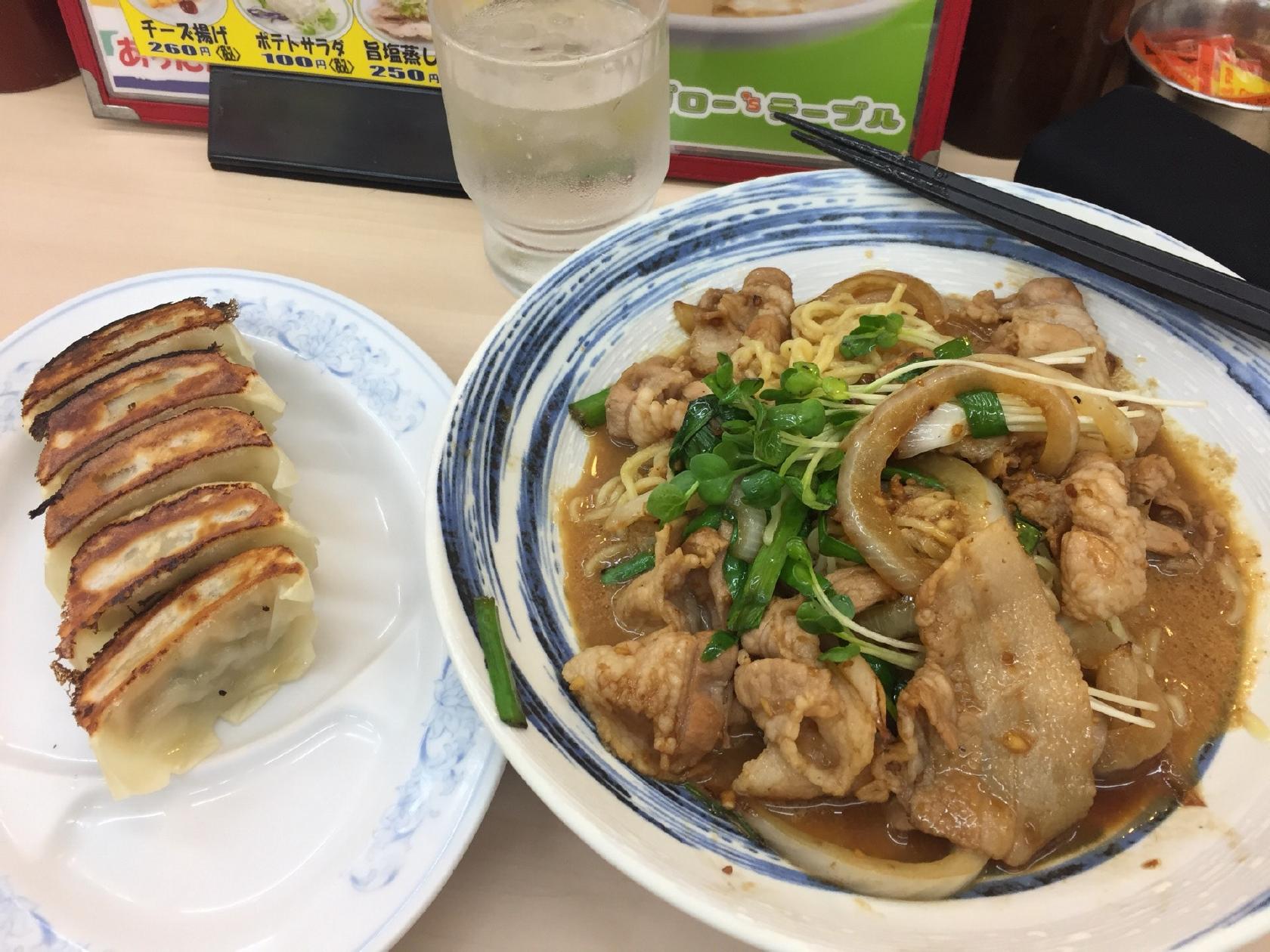 手もみラーメンジロー 東武練馬南口店