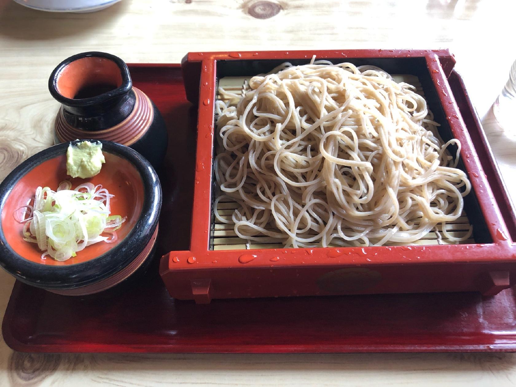 手打そば・うどん 七百万石