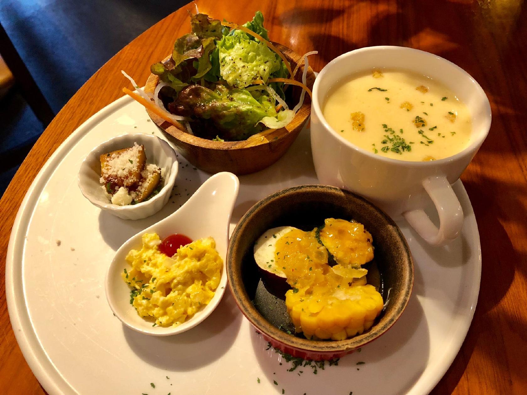 Paradise Cafe Modern