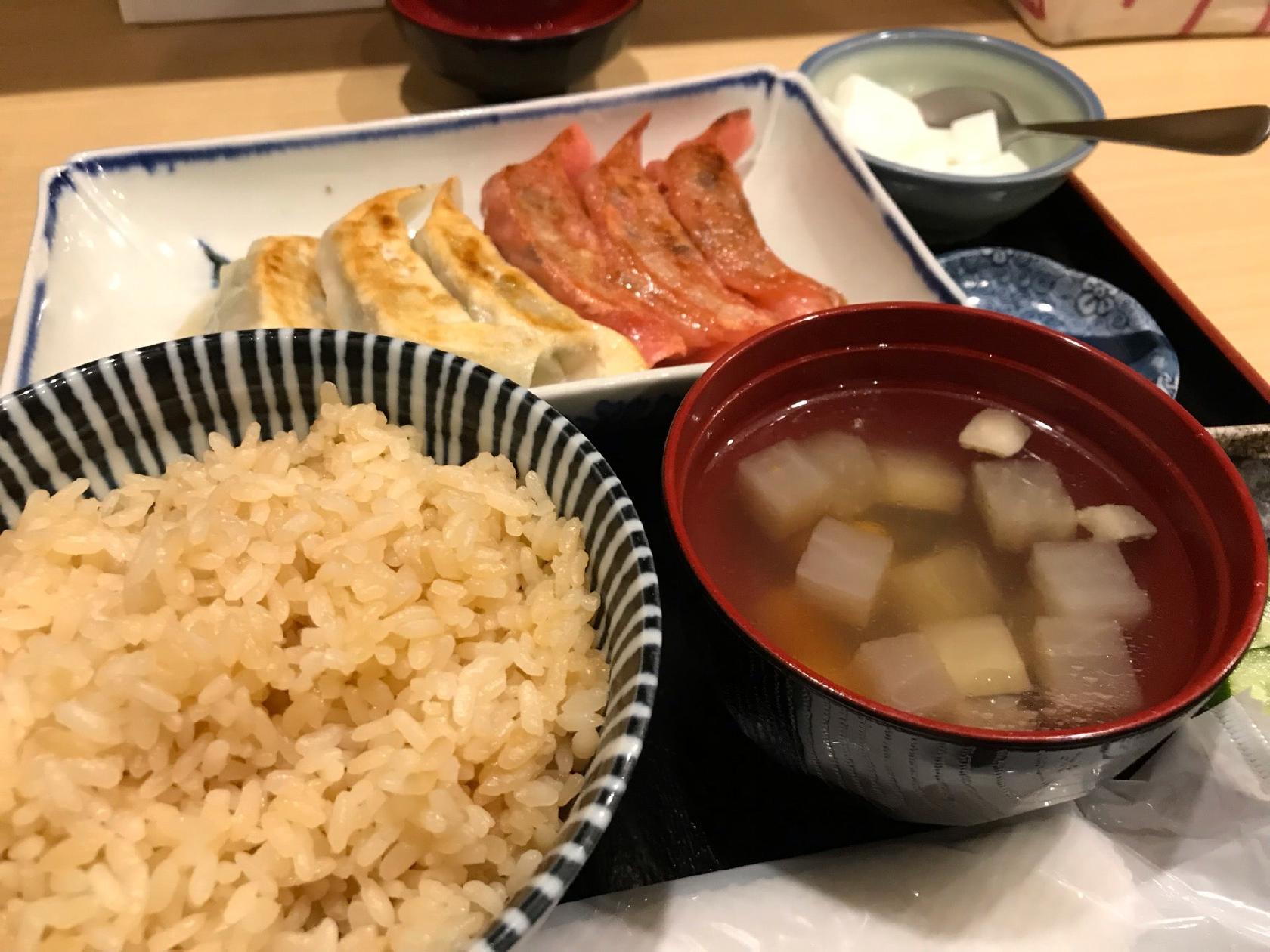 和味餃子