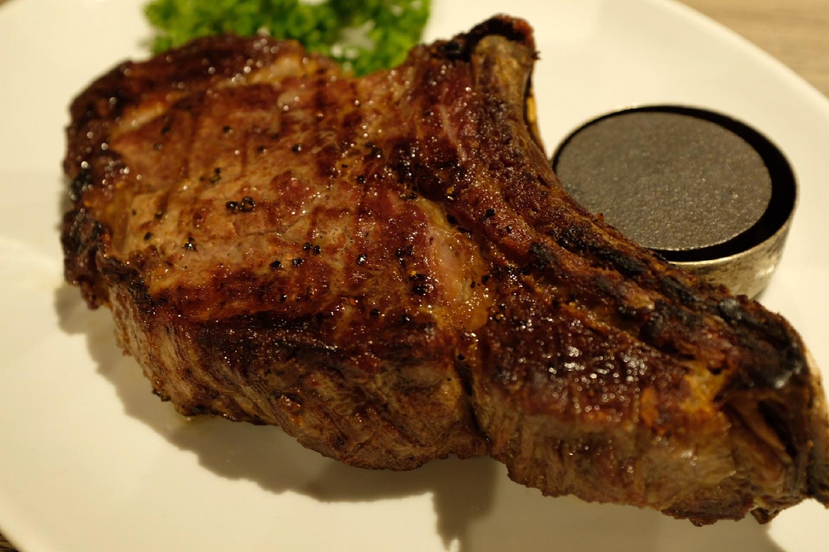 熟成肉バル KAZE辻堂店