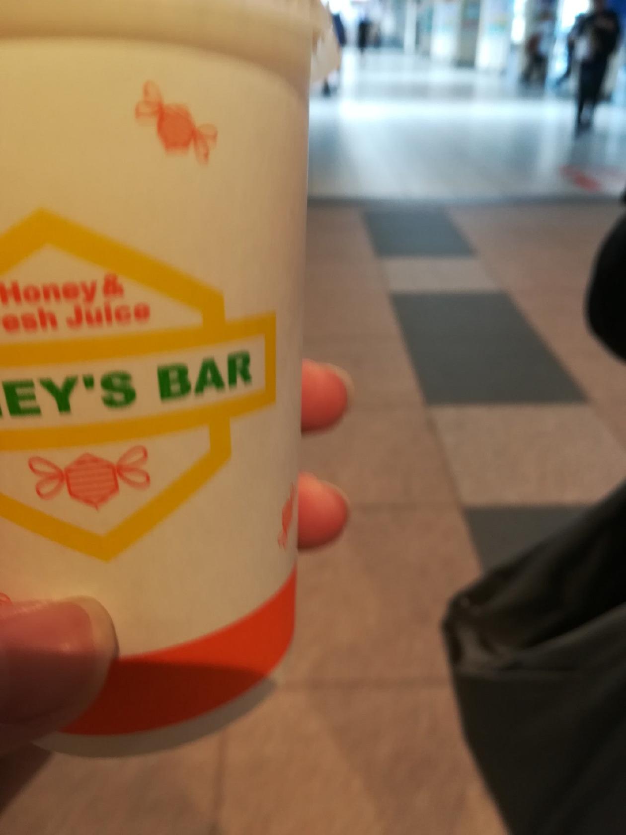 HONEY'S BAR