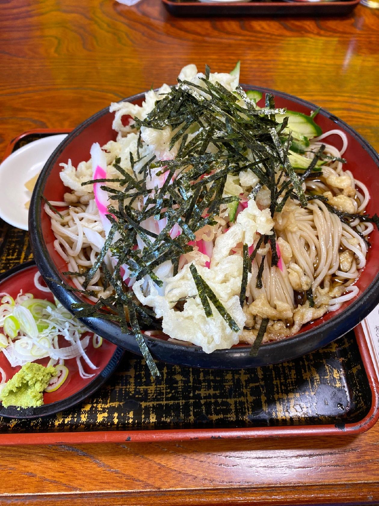 登美佳
