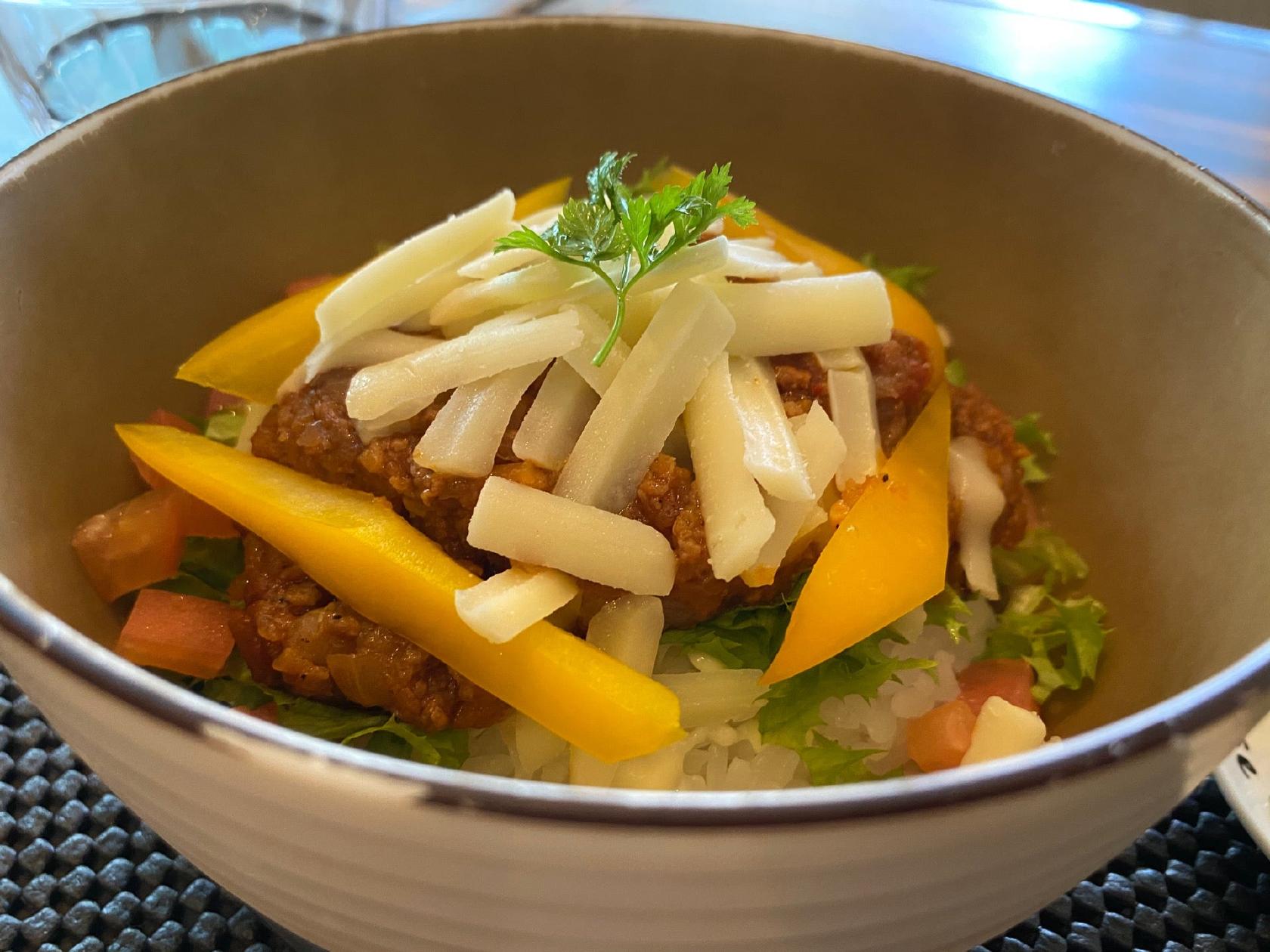Donburi Cafeteria MIXTURE