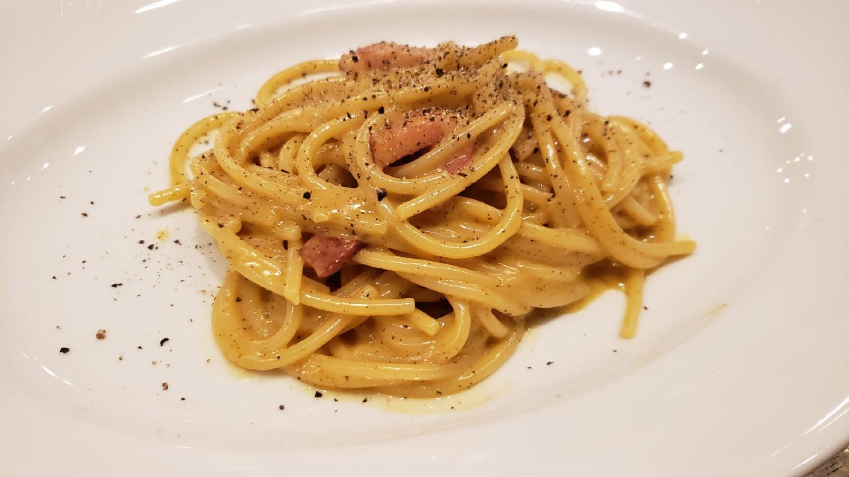 MACARONI