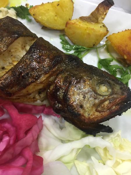 رستوران و فست فود دريايي روژان Rojaan Seafood and Fastfood Resturant