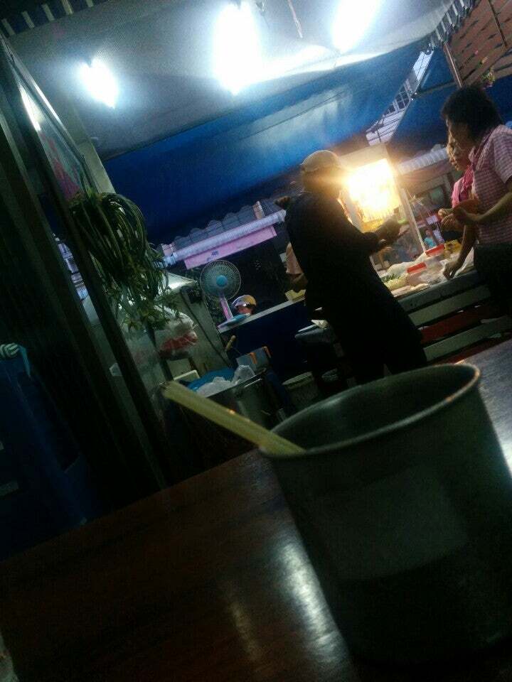 ผัดไท เจ๊มุก